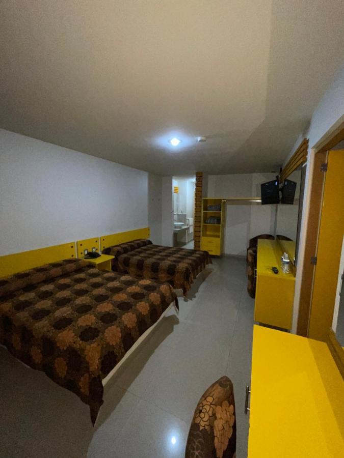 Palacio Rojo Hotel Familiar Морелия Экстерьер фото