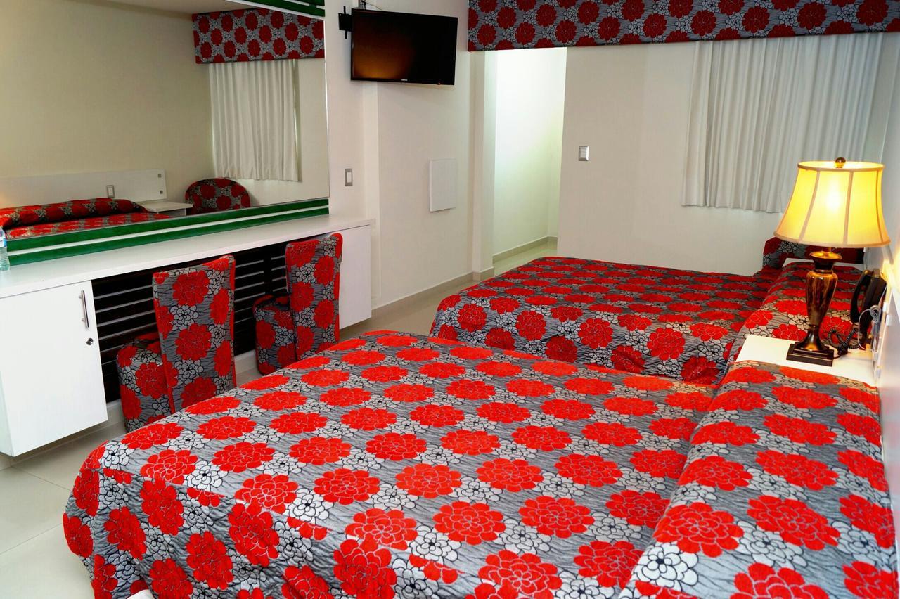 Palacio Rojo Hotel Familiar Морелия Экстерьер фото