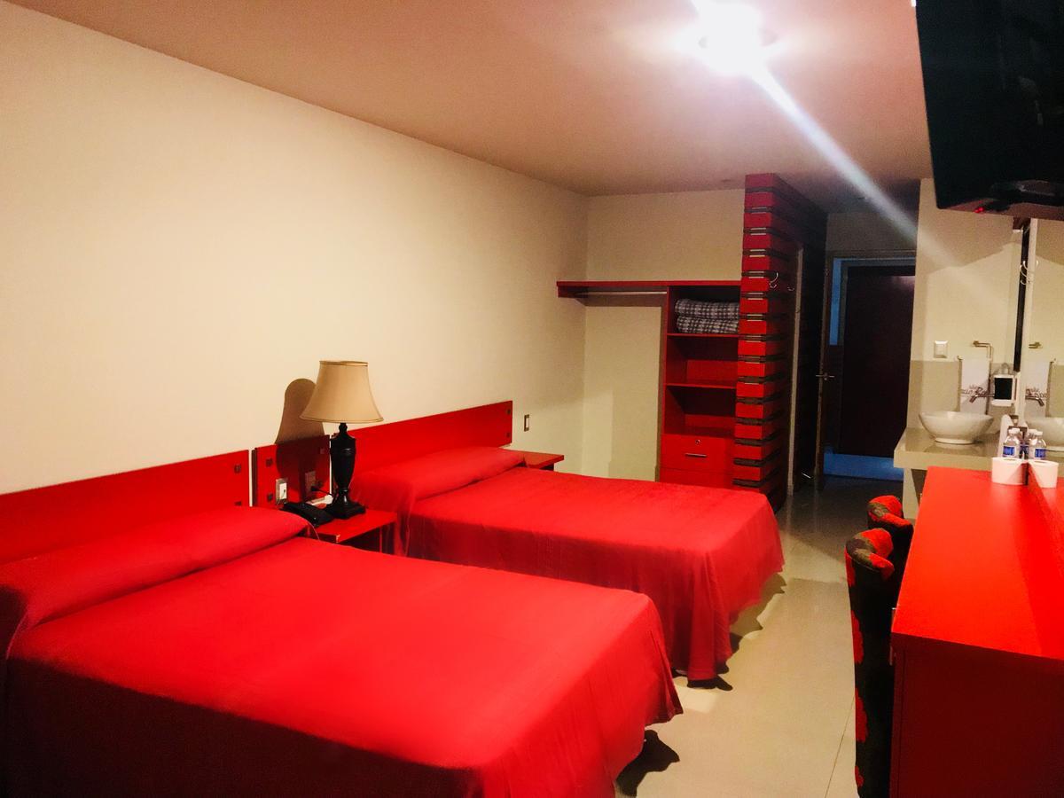 Palacio Rojo Hotel Familiar Морелия Экстерьер фото