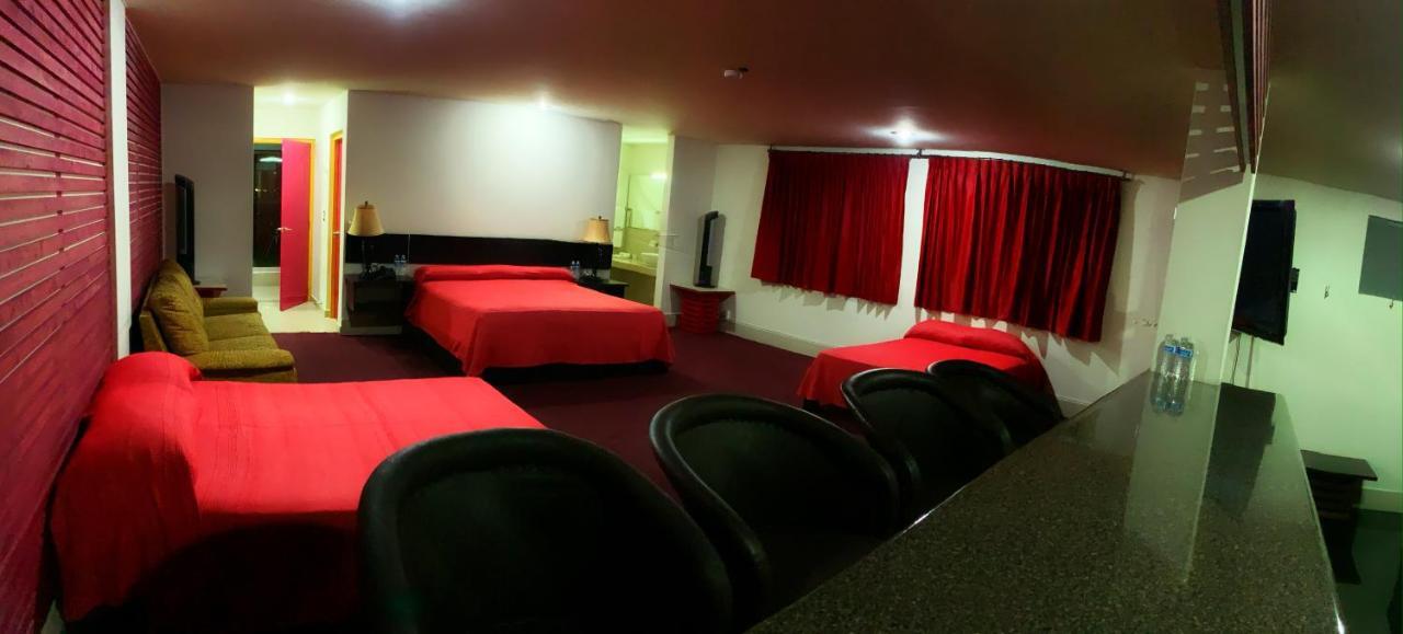 Palacio Rojo Hotel Familiar Морелия Экстерьер фото